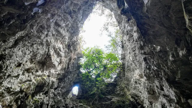 Rizes Cave
