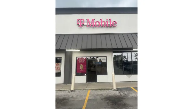 T-Mobile Authorized Retailer