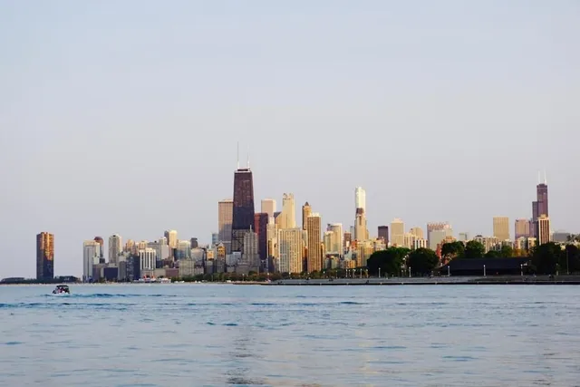 Wrigley Hostel - Chicago