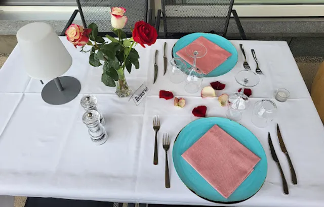 RED Restaurant, Pollegio