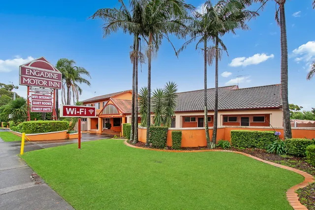Engadine Motor Inn