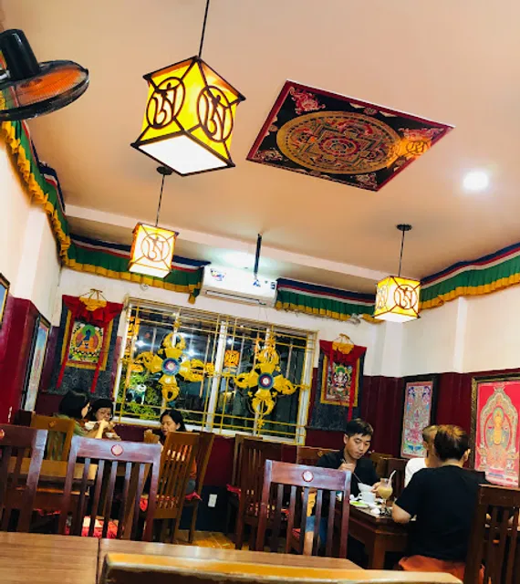 Nhà hàng chay Vajra