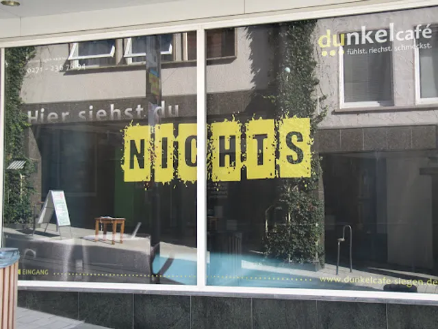 Dunkelrestaurant - Dunkelcafé - Dinner in the Dark