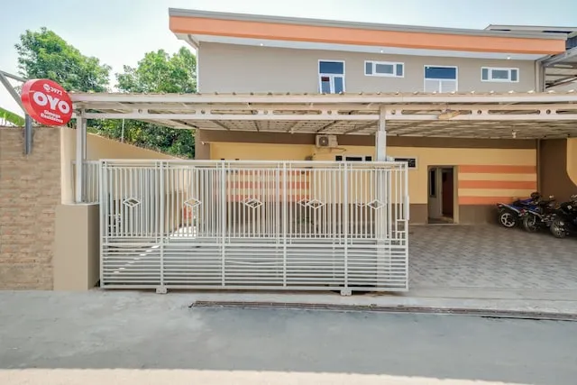 OYO 3972 Simega Residence