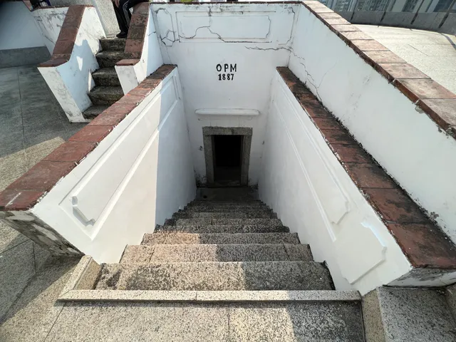 photo-1