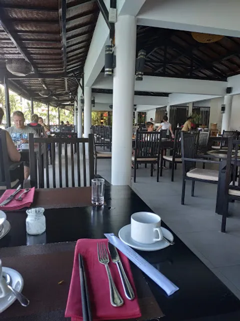 River Breeze Restaurant