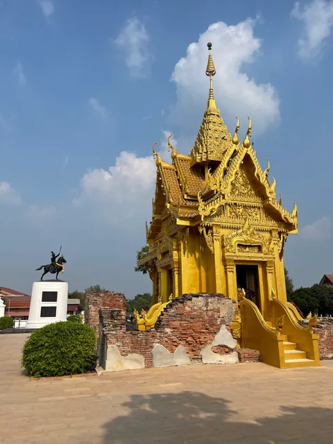 วัดโกโรโกโส(วัดคลังทอง)