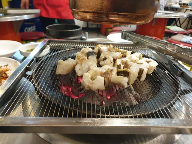 싱싱오동도산아나고꼼장어숯불구이