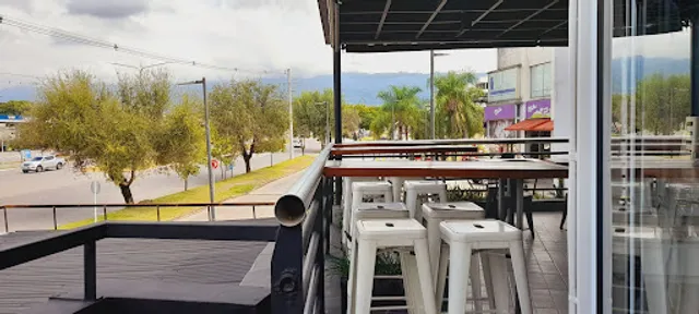 WOLF - Café & Tapas