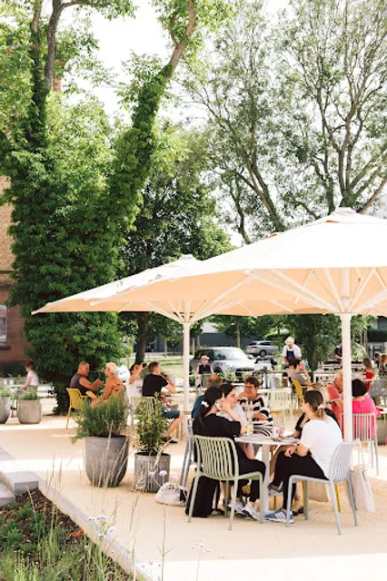 DÖSEN - Bistro & Café