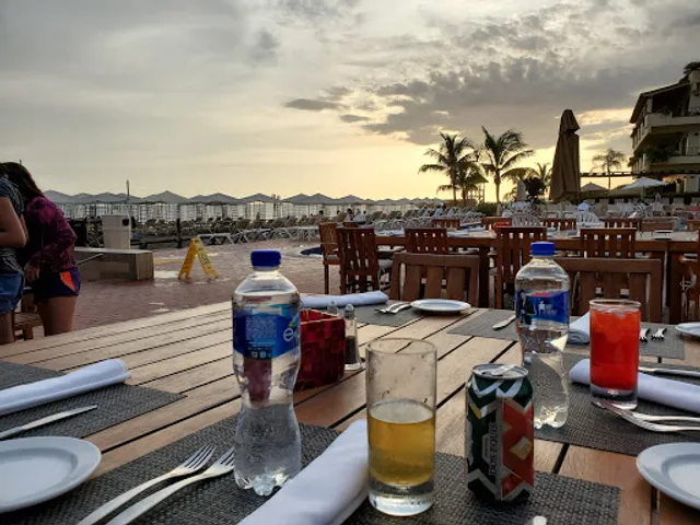 La Ribera Restaurant