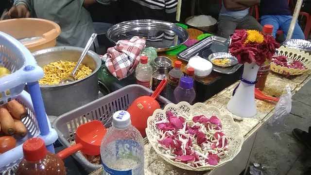 Taj Veg & Non-veg Family Restaurant