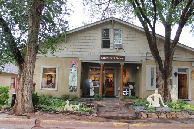 Turner Carroll Gallery