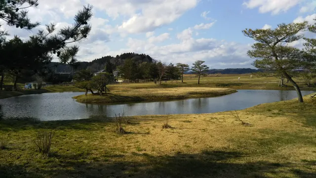 Yanaginogoshoshiseki Park