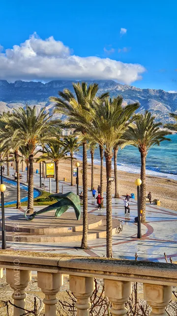 Las Estrellas Promenade