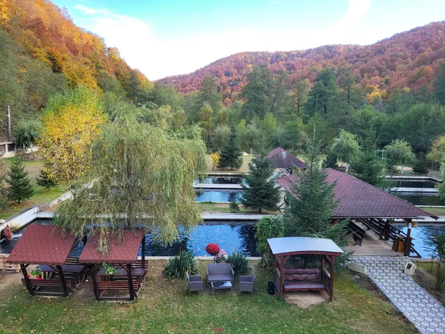 Păstrăvăria Cascada Râușor