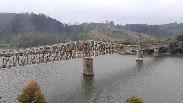 Puente Ferroviario Banco Arena