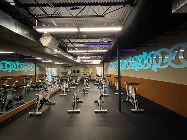 Gold's Gym Austin Downtown