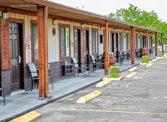 Americas Best Value Inn The Legends Inn