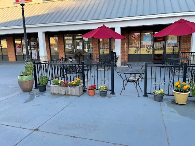 China Wok Restaurant & Sushi Bar