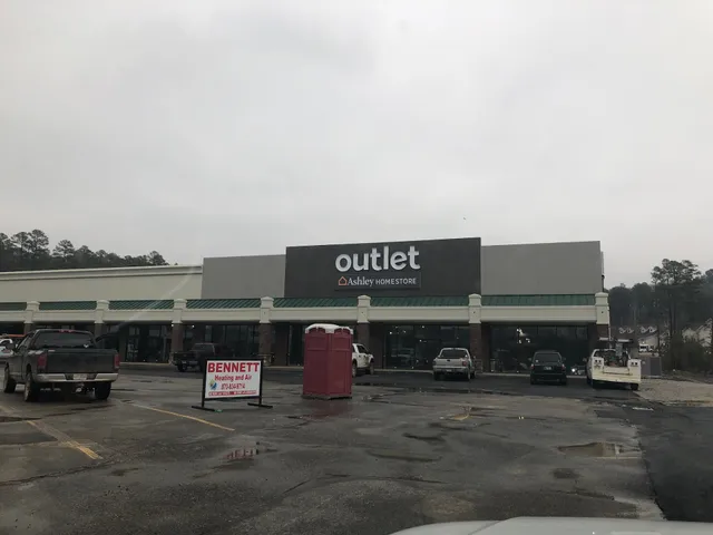 Ashley Outlet