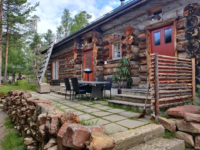 Kuukkeli Apartments Hirvas