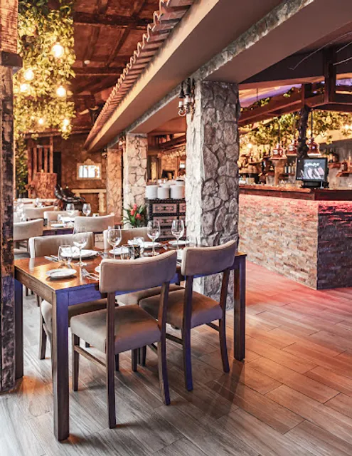 Latina Grill Steakhouse