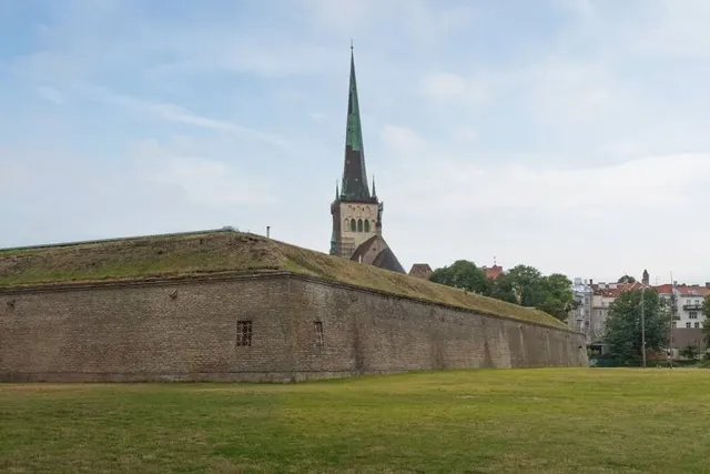 Small Coastal Gate Bastion
