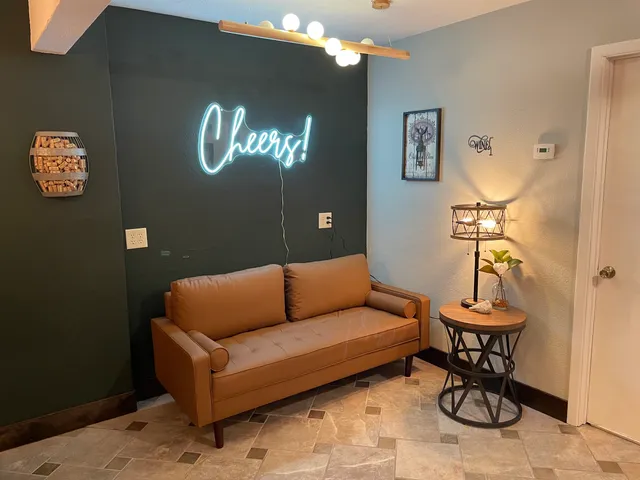 Smoky Hill Vineyards & Winery