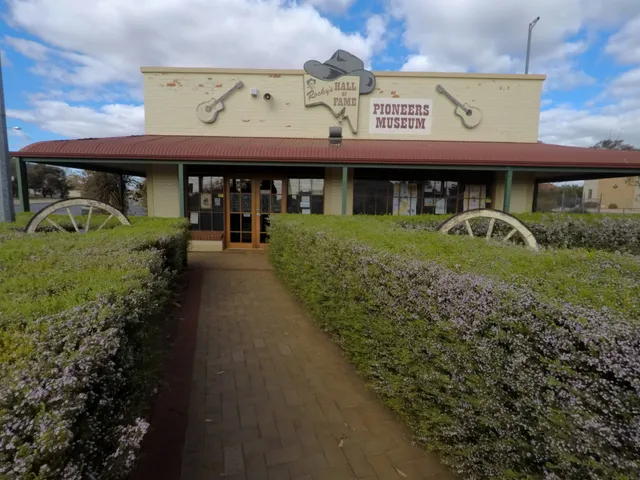 Rockys Hall of Fame and Pioneers Museum