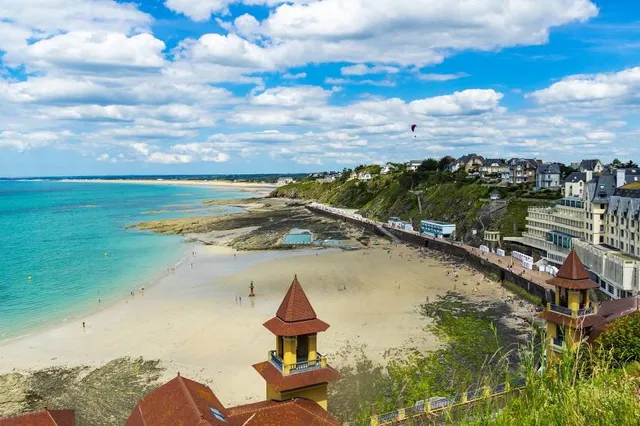 PLAT GOUSSET BEACH IN GRANVILLE