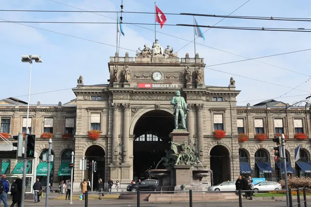 Alfred Escher Fountain