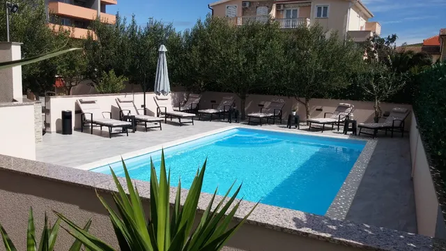 Apartments Villa Petra and Sanja