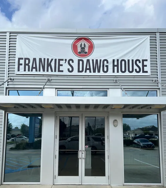 Frankie's Dawg House