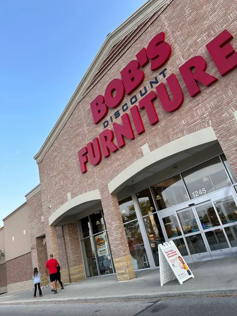 Bob's Discount Furniture and Mattress Store