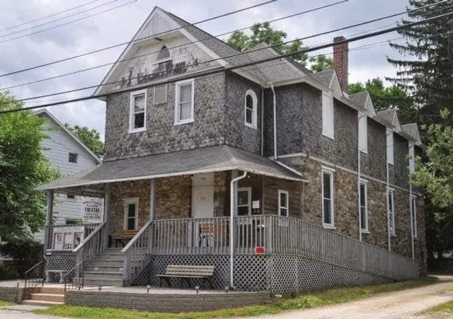 The Barley Sheaf Players