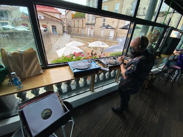 El Pueblo Café Cultural