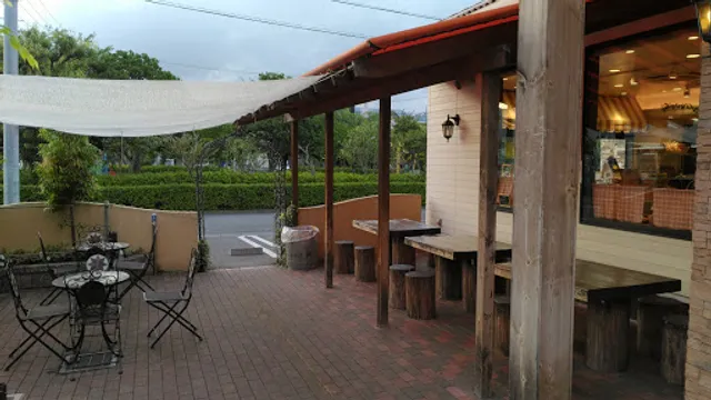 スペイン石窯 マルコ デュパン 清水店