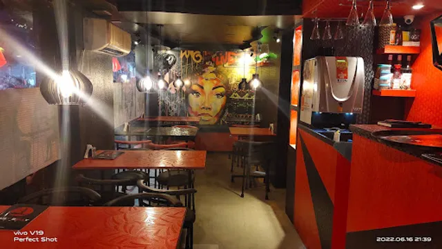 DAILY BELLY-The Restro Cafe