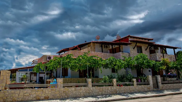 Paradise Rooms On The Beach