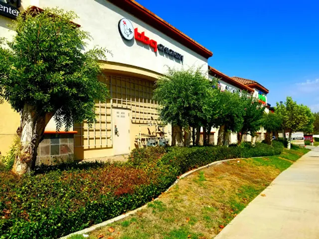 bb.q Chicken Chino Hills