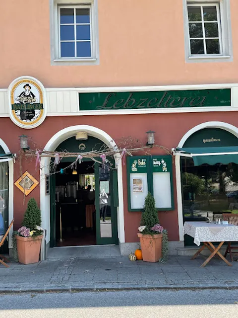 Cafe Bäckerei Konditorei Maislinger