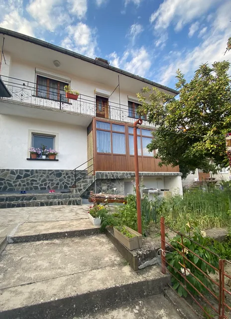 Къща за гости “Домът на Краси”