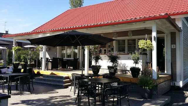 Majatalo & Ravintola Villa Emilia