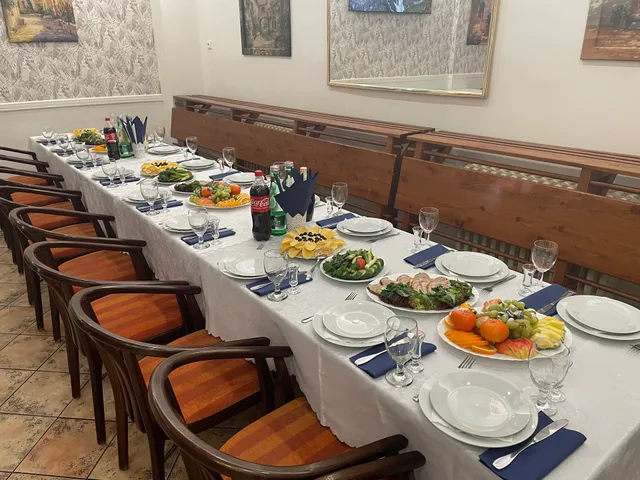 Gattino-pizza, Restaurace