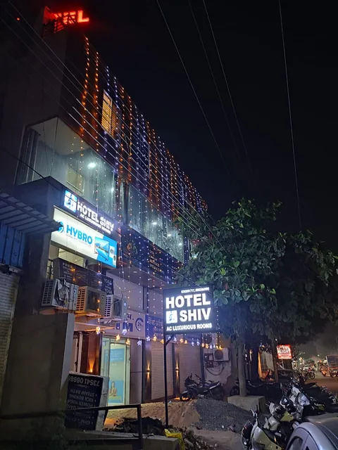 Hotel shiv indore