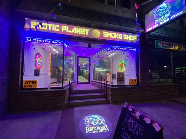 Exotic planet smoke shop