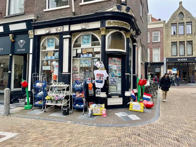 Delft Souvenir Shop