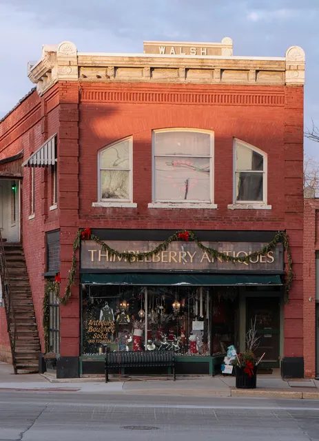 Thimbleberry Antiques