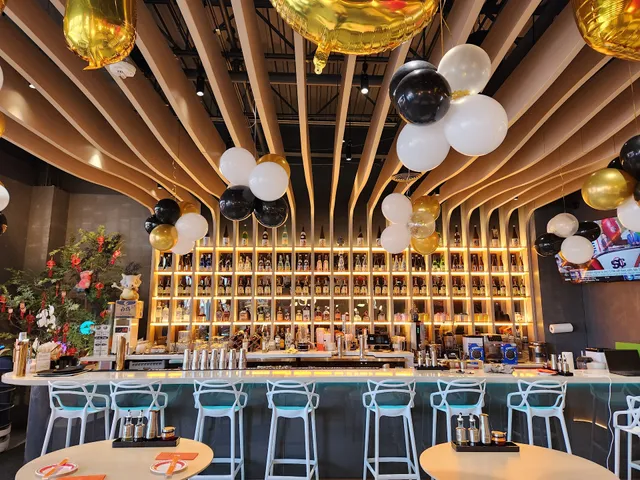 Mikaku Ramen & Temaki